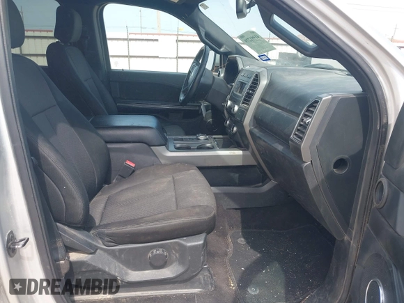 2018 Ford Expedition Max XLT with VIN 1FMJK1HT7JEA28509, listed as a IAAI auction lot 41991279 with 162,266 mi miles and . Bid and sale history available at DreamBid. Image 5.
