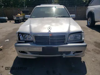 1998 Mercedes-Benz C 230/260/280/320 with VIN WDBHA23G1WA607028, listed as a Copart auction lot 60451414 with 253,477 mi miles and Clean Title. Bid and sale history available at carsss.com. Image 5.