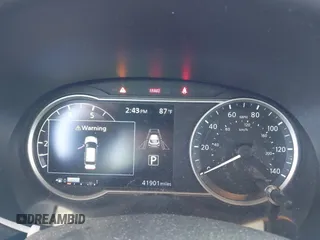 2020 Nissan Kicks SV z VIN 3N1CP5CV2LL538187, wystawiony jako IAAI lot #42225191 z przebiegiem 41 901 mil mil oraz . Historia ofert i sprzedaży dostępna na DreamBid. Obrazek 7.