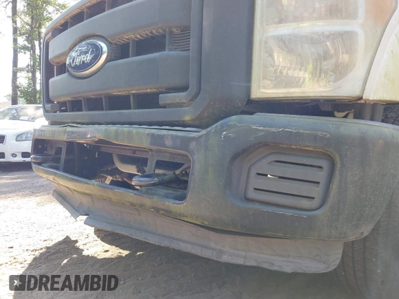 2013 Ford F-250 XL with VIN 1FTBF2A66DEB82141, listed as a IAAI auction lot 42624049 with 89,455 mi miles and . Bid and sale history available at DreamBid. Image 17.