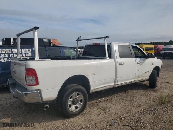2019 Ram 2500 Big Horn with VIN 3C6UR5JL1KG519237, listed as a Copart auction lot 72197204 with 42,760 mi miles and Salvage Title. Bid and sale history available at carsss.com. Image 3.