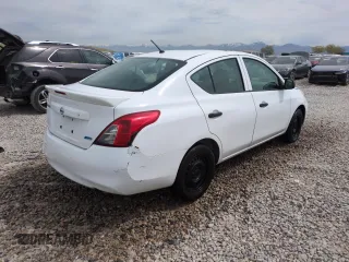 2013 Nissan Versa S Plus with VIN 3N1CN7AP8DL819076, listed as a Copart auction lot 54154645 with 147,725 mi miles and Salvage title. Bid and sale history available at DreamBid. Image 3.