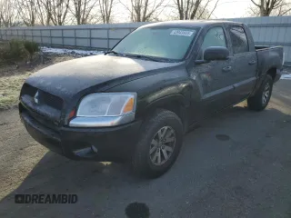 2008 Mitsubishi Raider LS with VIN 1Z7HT28K98S610107, listed as a Copart auction lot 43943935 with 215,482 mi miles and Salvage Title. Bid and sale history available at carsss.com. Image 1.