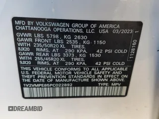 2023 Volkswagen ID.4 Pro z VIN 1V2VMPE85PC022892, wystawiony jako Copart lot #87549315 z przebiegiem Nie podano mil oraz Szkoda całkowita • Salvage title. Historia ofert i sprzedaży dostępna na DreamBid. Obrazek 15.