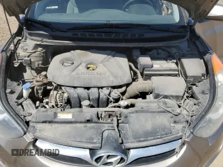 2013 Hyundai Elantra Limited z VIN 5NPDH4AE5DH439750, wystawiony jako Copart lot #59138845 z przebiegiem 152 065 mil mil oraz Nie do naprawy • Non repairable. Historia ofert i sprzedaży dostępna na DreamBid. Obrazek 11.