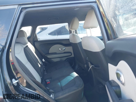 2015 Kia Soul + with VIN KNDJP3A5XF7199554, listed as a IAAI auction lot 41667397 with 138,819 mi miles. Bid and sale history available at carsss.com. Image 8.