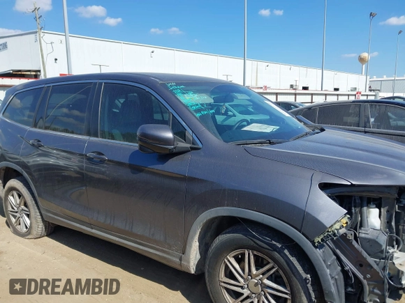 2016 Honda Pilot EX with VIN 5FNYF5H35GB051034, listed as a IAAI auction lot 40572529 with 116,859 mi miles. Bid and sale history available at carsss.com. Image 14.