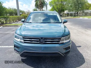 2019 Volkswagen Tiguan SE with VIN 3VV3B7AX8KM171057, listed as a IAAI auction lot 42209509 with 99,437 mi miles and . Bid and sale history available at DreamBid. Image 12.