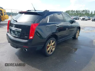 2014 Cadillac SRX Performance Collection with VIN 3GYFNCE31ES683465, listed as a IAAI auction lot 42107705 with 117,285 mi miles. Bid and sale history available at carsss.com. Image 4.