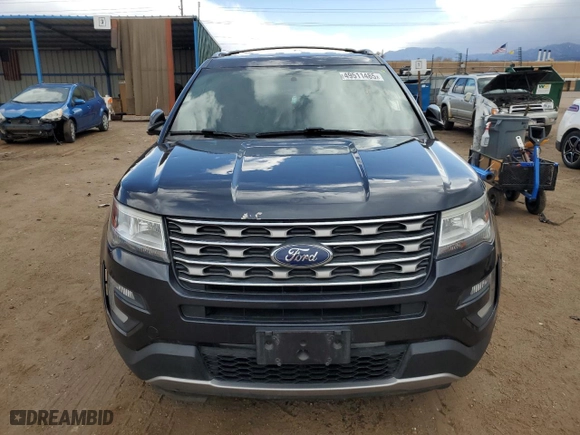 2017 Ford Explorer XLT with VIN 1FM5K8D86HGC67172, listed as a Copart auction lot 49511485 with 91,172 mi miles and Clean Title. Bid and sale history available at carsss.com. Image 5.