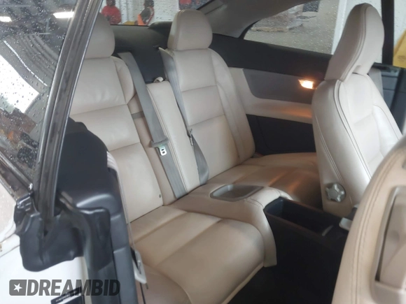 2013 Volvo C70 T5 with VIN YV1672MC9DJ139186, listed as a IAAI auction lot 41541171 with 99,753 mi miles. Bid and sale history available at carsss.com. Image 8.