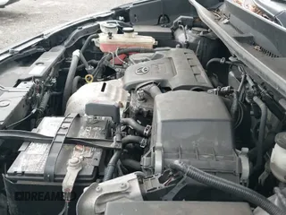 2016 Toyota RAV4 LE z VIN JTMBFREV5GD187447, wystawiony jako IAAI lot #43345398 z przebiegiem 186 175 mil mil oraz . Historia ofert i sprzedaży dostępna na DreamBid. Obrazek 19.