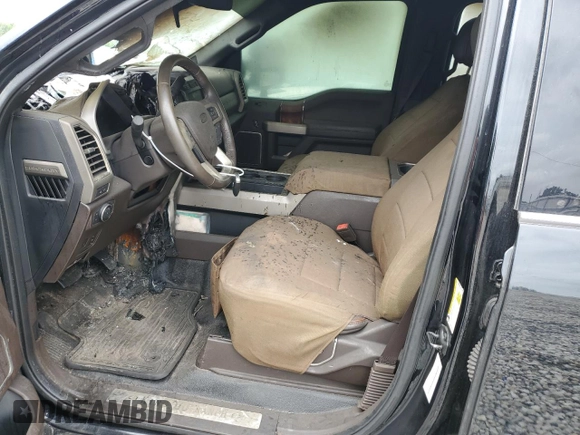 2017 Ford F-250 Lariat z VIN 1FT7W2BT6HEF05491, wystawiony jako Copart lot #54422025 z przebiegiem Nie podano mil oraz Szkoda całkowita • Salvage title. Historia ofert i sprzedaży dostępna na DreamBid. Obrazek 7.