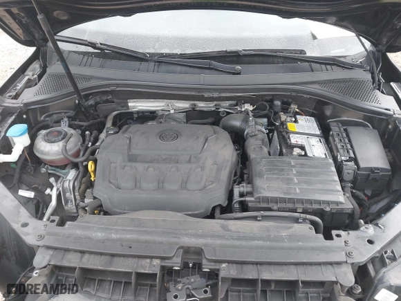 2018 Volkswagen Tiguan S with VIN 3VV0B7AX5JM109066, listed as a IAAI auction lot 41866569 with 83,448 mi miles. Bid and sale history available at carsss.com. Image 10.