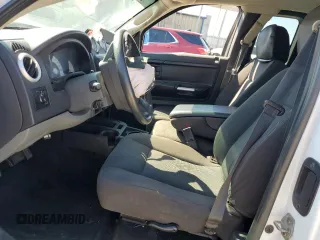 2008 Mitsubishi Raider LS z VIN 1Z7HC22K58S572156, wystawiony jako Copart lot #72398984 z przebiegiem 171 035 mil mil oraz Szkoda całkowita • Salvage title. Historia ofert i sprzedaży dostępna na DreamBid. Obrazek 7.
