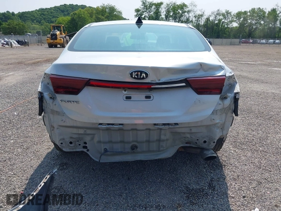 2019 Kia Forte LXS with VIN 3KPF24AD4KE060161, listed as a IAAI auction lot 42399886 with 56,777 mi miles and . Bid and sale history available at DreamBid. Image 17.