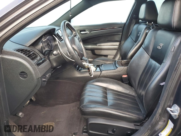 2018 Chrysler 300 S with VIN 2C3CCAGG7JH267344, listed as a Copart auction lot 49529415 with 91,767 mi miles and Salvage Title. Bid and sale history available at DreamBid. Image 7.