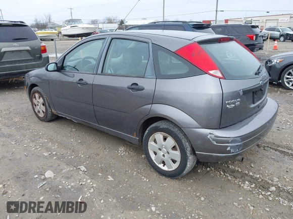 2007 Ford Focus S with VIN 1FAFP37N67W221172, listed as a IAAI auction lot 41948604 with 149,564 mi miles and . Bid and sale history available at carsss.com. Image 3.