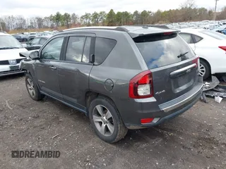 2017 Jeep Compass Latitude с VIN 1C4NJDEBXHD100521, выставлен на аукционе IAAI как лот 40924755 с пробегом 94 505 миль миль и . История ставок и продаж доступна на DreamBid. Изображение 3.
