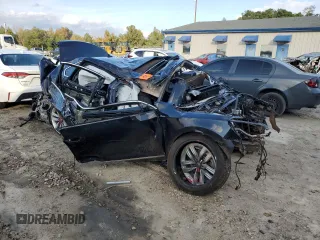 2017 Volkswagen Passat SE z VIN 1VWGT7A31HC029876, wystawiony jako Copart lot #81572514 z przebiegiem Nie podano mil oraz Nie do naprawy • Non repairable. Historia ofert i sprzedaży dostępna na DreamBid. Obrazek 4.