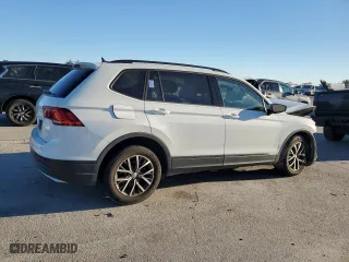 2021 Volkswagen Tiguan S with VIN 3VV1B7AX5MM063179, listed as a Copart auction lot 81851344 with 72,388 mi miles and Salvage Title. Bid and sale history available at carsss.com. Image 3.