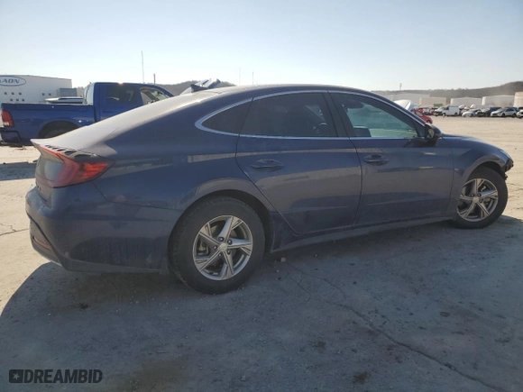 2022 Hyundai Sonata SE with VIN 5NPEG4JA8NH141585, listed as a Copart auction lot 42808995 with 56,170 mi miles and Salvage Title. Bid and sale history available at carsss.com. Image 3.