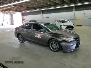 2017 Toyota Camry XLE z VIN 4T1BF1FK1HU721157, wystawiony jako Copart lot #55772635 z przebiegiem 178 665 mil mil oraz Szkoda całkowita • Salvage title. Historia ofert i sprzedaży dostępna na DreamBid. Obrazek 13.