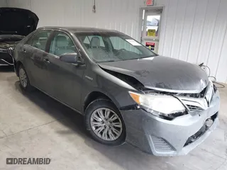 2013 Toyota Camry Hybrid LE with VIN 4T1BD1FK7DU078765, listed as a IAAI auction lot 41523466 with 146,628 mi miles. Bid and sale history available at carsss.com. Image 1.
