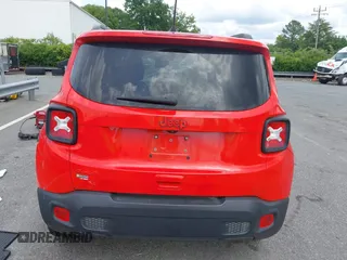 2022 Jeep Renegade Latitude with VIN ZACNJDB16NPN82636, listed as a IAAI auction lot 42501579 with 62,382 mi miles and . Bid and sale history available at DreamBid. Image 16.