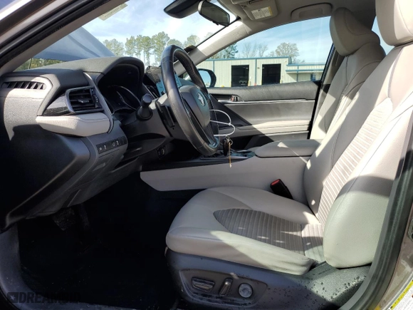 2022 Toyota Camry Hybrid SE with VIN 4T1G31AK1NU581077, listed as a Copart auction lot 86273844 with 101,778 mi miles and Salvage Title. Bid and sale history available at carsss.com. Image 7.