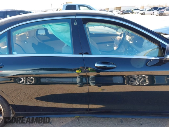 2018 Mercedes-Benz S 560 with VIN WDDUG8GB9JA417220, listed as a IAAI auction lot 41145690 with Not Provided miles and . Bid and sale history available at carsss.com. Image 13.