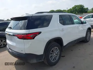 2022 Chevrolet Traverse LT Leather with VIN 1GNERHKW1NJ157847, listed as a IAAI auction lot 41943706 with 49,723 mi miles. Bid and sale history available at carsss.com. Image 4.