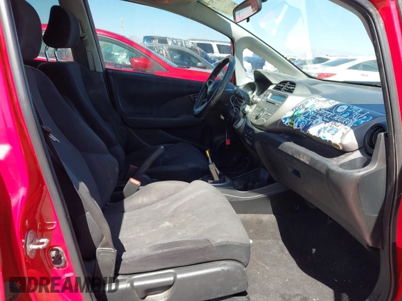 2010 Honda Fit Sport with VIN JHMGE8G40AS007767, listed as a IAAI auction lot 41817571 with 165,351 mi miles and . Bid and sale history available at DreamBid. Image 5.