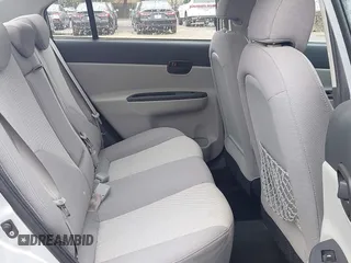 2009 Hyundai Accent Auto GLS с VIN KMHCN46C79U330548, выставлен на аукционе IAAI как лот 42208619 с пробегом 99 072 миль миль и . История ставок и продаж доступна на DreamBid. Изображение 8.