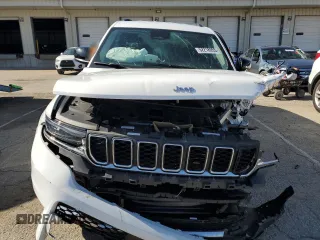 2023 Jeep Grand Cherokee Altitude with VIN 1C4RJJAG5P8883451, listed as a Copart auction lot 52218955 with Not provided miles and Salvage title. Bid and sale history available at DreamBid. Image 5.