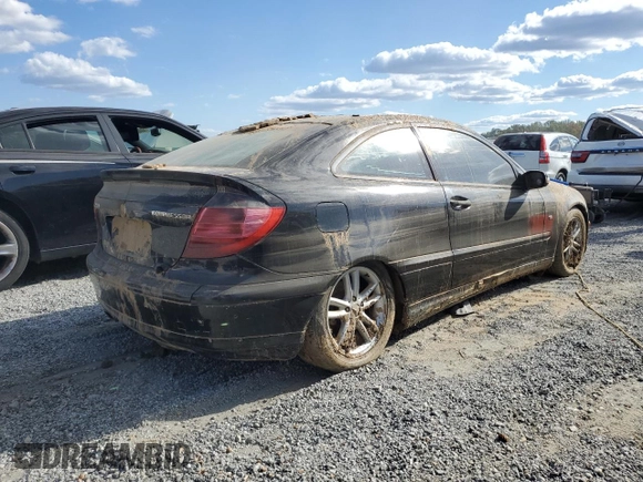 2003 Mercedes-Benz C 230 Kompressor z VIN WDBRN40J43A455536, wystawiony jako Copart lot #74631624 z przebiegiem Nie podano mil oraz Szkoda całkowita • Salvage title. Historia ofert i sprzedaży dostępna na DreamBid. Obrazek 3.