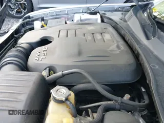 2018 Chrysler 300 S z VIN 2C3CCAGG4JH267981, wystawiony jako IAAI lot #42816400 z przebiegiem 116 329 mil mil oraz . Historia ofert i sprzedaży dostępna na DreamBid. Obrazek 18.