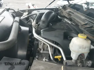 2014 Ram 1500 Laramie z VIN 1C6RR7JT8ES276301, wystawiony jako IAAI lot #42606846 z przebiegiem 118 316 mil mil oraz . Historia ofert i sprzedaży dostępna na DreamBid. Obrazek 19.