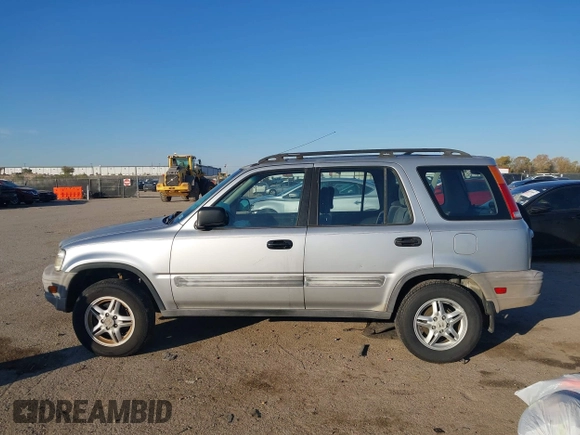 1999 Honda CR-V LX with VIN JHLRD284XXC019021, listed as a IAAI auction lot 41031098 with 204,206 mi miles. Bid and sale history available at carsss.com. Image 14.