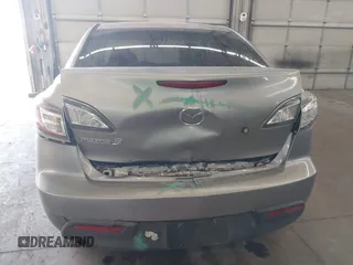 2010 Mazda 3 i SV with VIN JM1BL1SF5A1266732, listed as a IAAI auction lot 41749490 with 61,740 mi miles and . Bid and sale history available at DreamBid. Image 6.