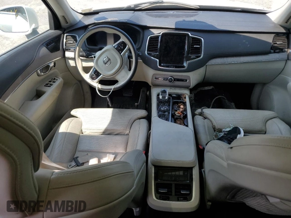 2024 Volvo XC90 Ultimate Bright Theme z VIN YV4H60CF9R1168645, wystawiony jako Copart lot #57056075 z przebiegiem 20 416 mil mil oraz Czysty tytuł • Clean title. Historia ofert i sprzedaży dostępna na DreamBid. Obrazek 8.