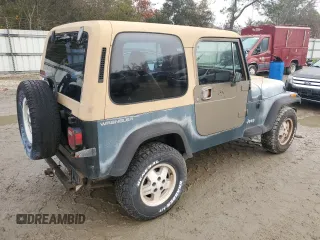 1994 Jeep Wrangler with VIN 1J4FY29S4RP468721, listed as a Copart auction lot 84933274 with 230,097 mi miles and Salvage Title. Bid and sale history available at carsss.com. Image 3.