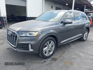 2020 Audi Q7 Premium with VIN WA1AXAF72LD011535, listed as a IAAI auction lot 41554635 with 48,970 mi miles. Bid and sale history available at carsss.com. Image 2.