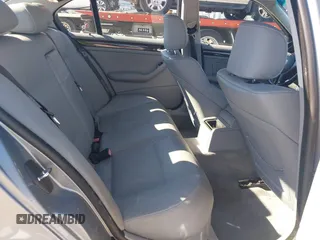 2003 BMW 3 Series 325i with VIN WBAAZ334X3KP81397, listed as a IAAI auction lot 41633863 with 128,133 mi miles and . Bid and sale history available at DreamBid. Image 8.
