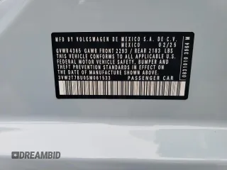 2025 Volkswagen Jetta GLI Autobahn z VIN 3VW2T7BU0SM061533, wystawiony jako Copart lot #57468185 z przebiegiem 175 mil mil oraz Szkody całkowita. Historia ofert i sprzedaży dostępna na DreamBid. Obrazek 12.