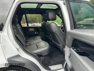 2022 Land Rover Range Rover z VIN SALGR2SU5NA459924, wystawiony jako Copart lot #58144225 z przebiegiem 44 635 mil mil oraz Czysty tytuł • Clean title. Historia ofert i sprzedaży dostępna na DreamBid. Obrazek 5.