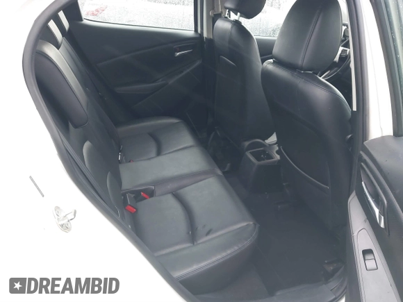 2019 Toyota Yaris L z VIN 3MYDLBYV5KY506616, wystawiony jako IAAI lot #41905500 z przebiegiem 62 758 mil mil oraz . Historia ofert i sprzedaży dostępna na DreamBid. Obrazek 8.