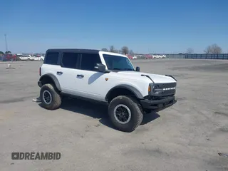 2024 Ford Bronco Badlands with VIN 1FMEE9BP3RLA42126, listed as a IAAI auction lot 41617420 with 7,662 mi miles and . Bid and sale history available at DreamBid. Image 1.
