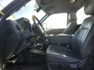 2015 Ford F-250 XL with VIN 1FDBF2A6XFEC57194, listed as a Copart auction lot 48069255 with 274,265 mi miles and Clean title. Bid and sale history available at DreamBid. Image 7.