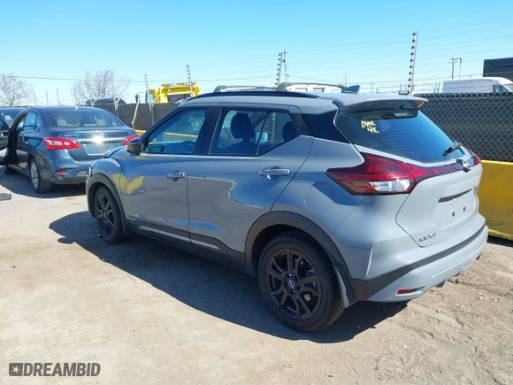 2022 Nissan Kicks SR with VIN 3N1CP5DV2NL486366, listed as a IAAI auction lot 41754498 with 50,998 mi miles. Bid and sale history available at carsss.com. Image 3.